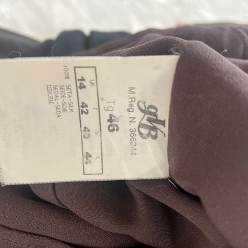 Caractere silk top brown like new, size 46