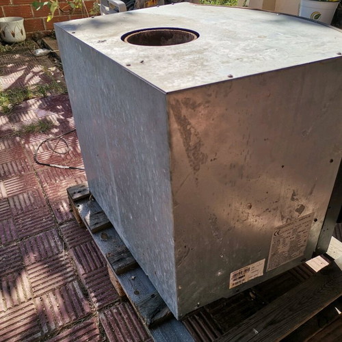La Nordica energy cassette fireplace used 9kW