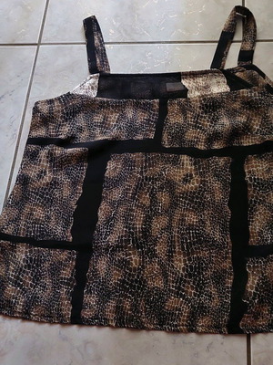 Women's top with straps like new, size L