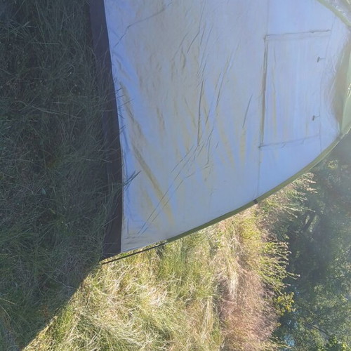 Campus tent like new with case and tools, 4-5 persons, waterproof