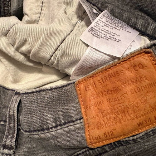 Levi's men's jeans used, size W34, gray