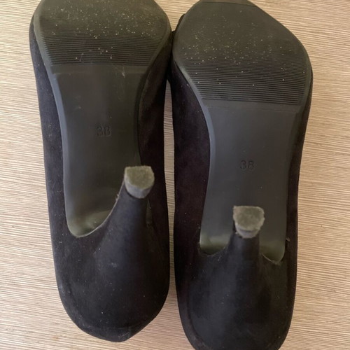 Peep toe black H&M pumps size 38 like new