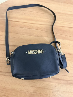 Moschino shoulder bag like new, black
