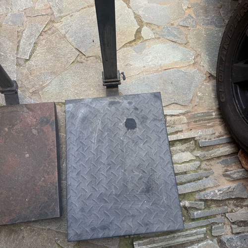 Platform scales used, up to 200 kg each