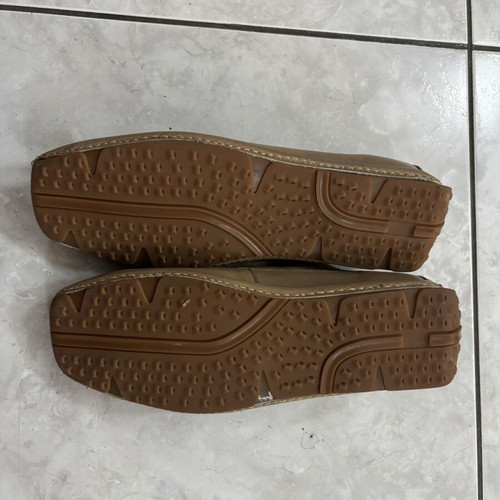 Road men's leather shoes used, size 43, moccasins