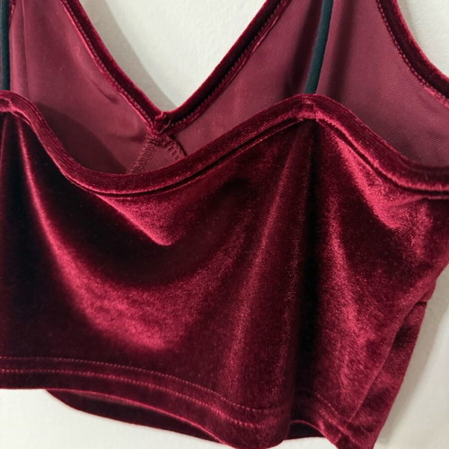 Velvet top like new, burgundy