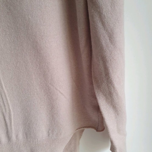 Oxford Company women's beige blouse like new, size L