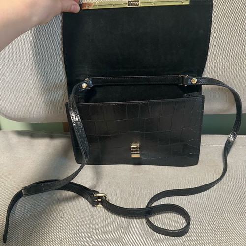 Gianni Chiarini clutch bag χειρός από γνήσιο δέρμα με ζώνη σαν καινούργιο, μαύρο