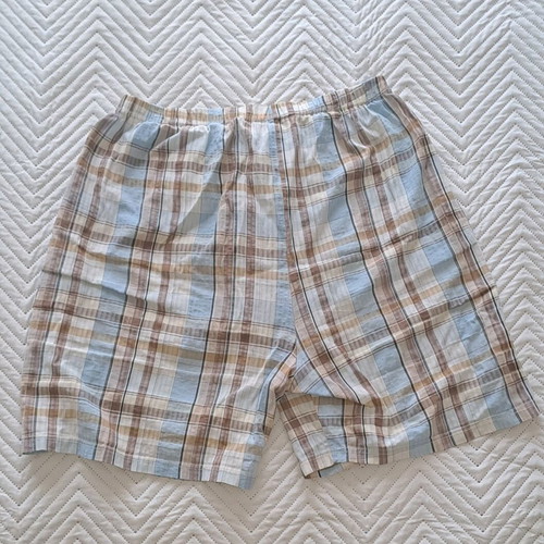 Colorful unisex pajamas like new, brown and turquoise
