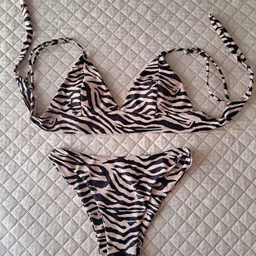 Decoro bikini like new, black and beige, size M