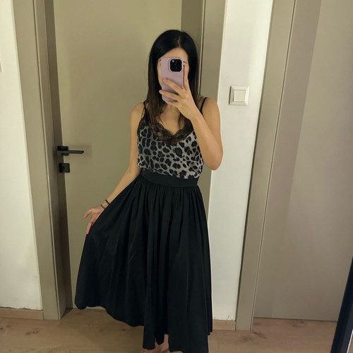 Gizia skirt new size M 38 black with side straps