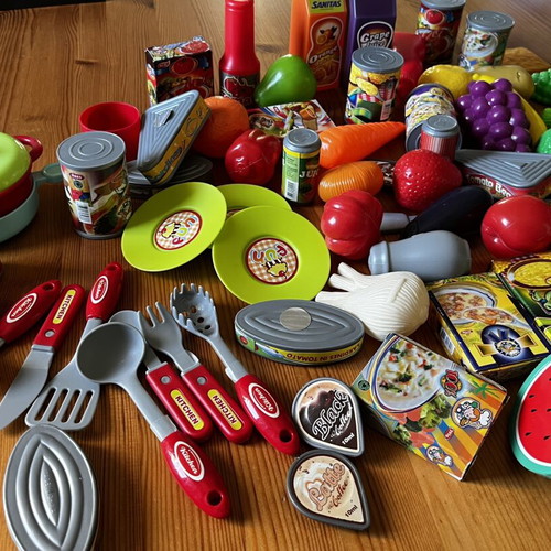 Cooking Miniatures like new, pizza, utensils, food