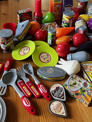 Cooking Miniatures like new, pizza, utensils, food