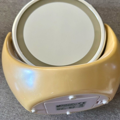 Beurer mirror used with batteries, old