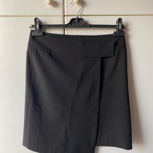 Midi skirt black Medium like new