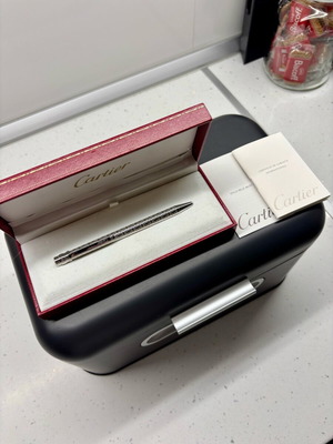 Στυλό Cartier σαν καινούργιο στο κουτί με τα χαρτιά του