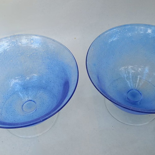 Glass bowl set like new, two decorative handblown pieces