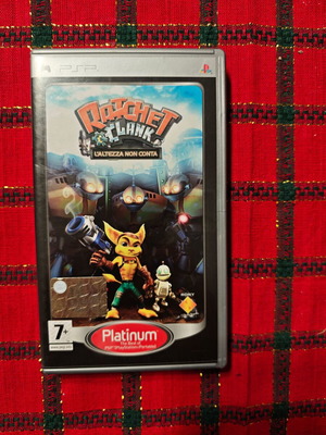 Ratchet & Clank Size Matters PSP game used