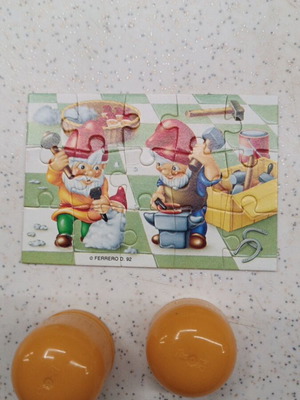 Kinder Surprise Puzzle Gnomes 1992 vintage like new