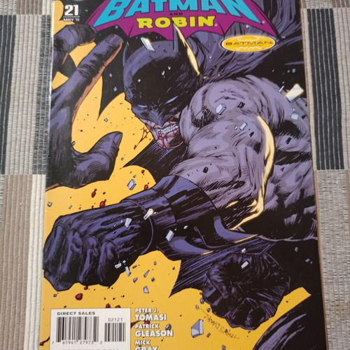 Batman and Robin #21 comic book used, 2011 edition
