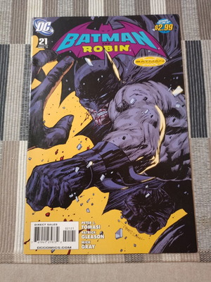 Batman and Robin #21 comic book used, 2011 edition