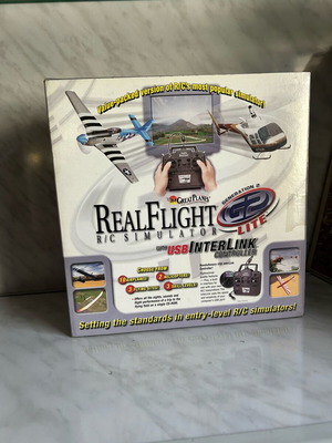 RealFlight G2 Lite PC flight simulator used with Futaba USB controller