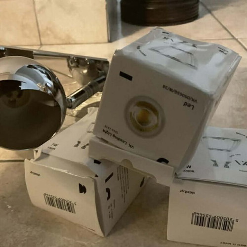 Viokef triple ceiling spot with LED lamps new