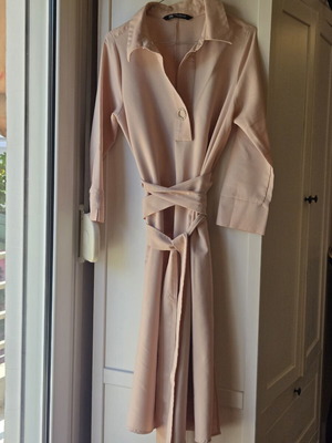 Zara midi dress salmon color used, size small-medium