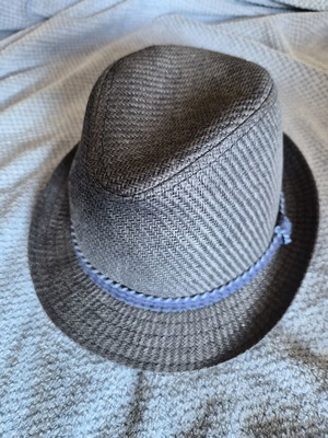 Fedora straw hat unisex new with UPF 50+ protection, size S/M