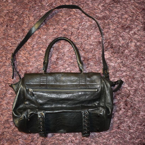 Diane Von Furstenberg Vintage Leather Hand Bag like new, black