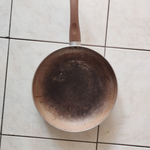 Frying pan 27cm used, for crafts with decoupage