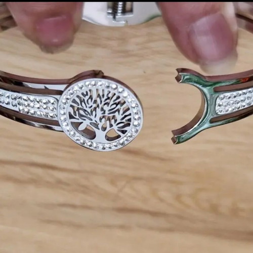 Life Tree Bracelet new, stainless steel, gold and silver colors