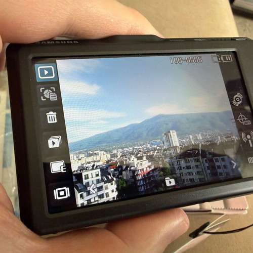 Samsung ST1000 camera like new