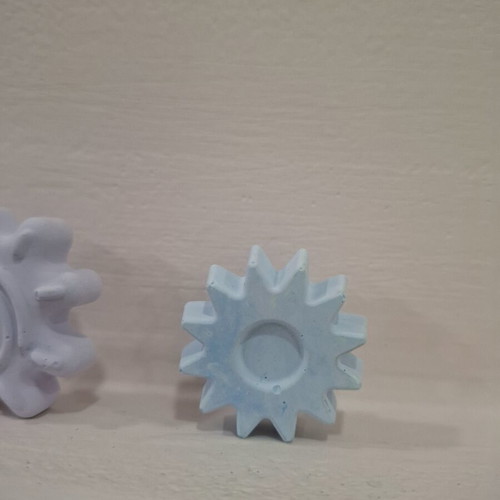 Set of ceramic flower fridge magnets