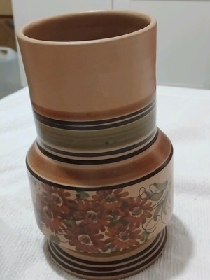 Ceramic vase like new with painting