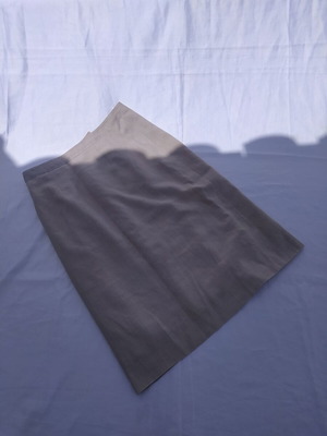 Pencil φούστα μεταχειρισμένη, μπεζ, μέγεθος medium