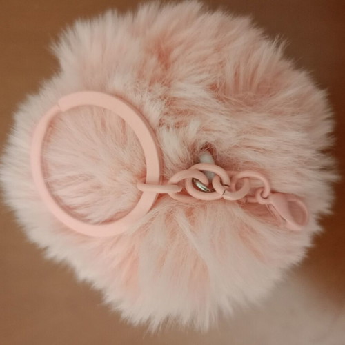 Pom-Pom Keychain pink, like new, soft and stylish accessory