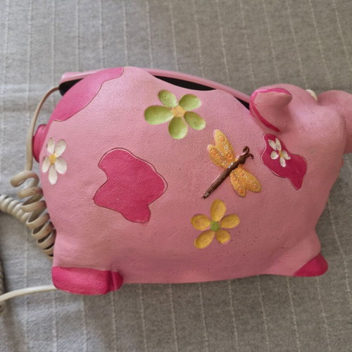Vintage analog home phone pig-shaped used, pink