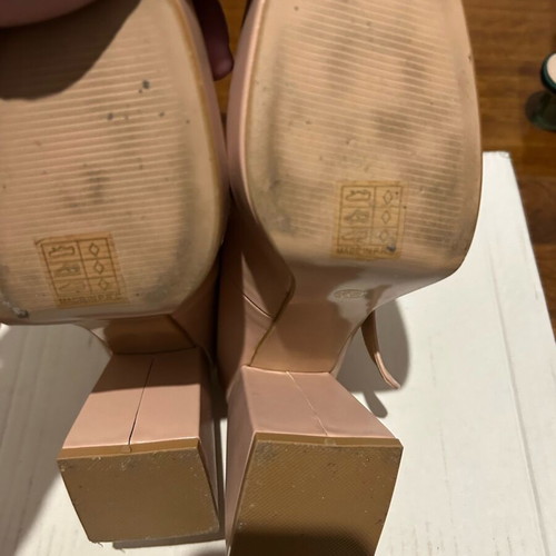Modern women's shoes like new, size 37, beige