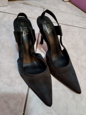 Summer Heels size 37 like new