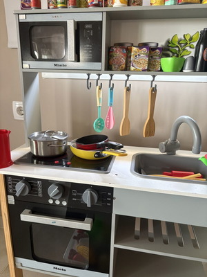 Miele children's kitchen like new with accessories