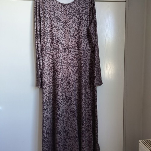 Emery Rose Maxi Leopard Print Dress new with tags, black and brown