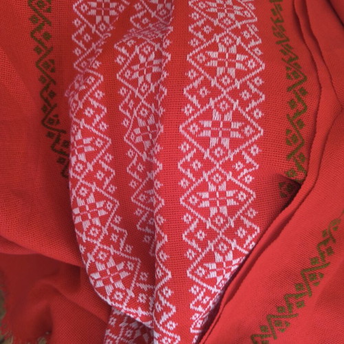 Vintage tablecloth with embroidery new, size 2.10x1.40 m