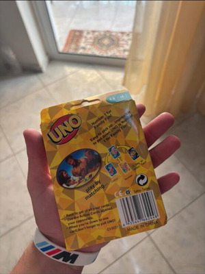 Uno Spongebob card game