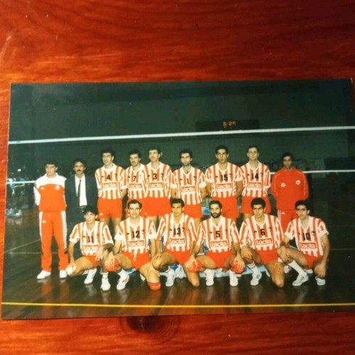 Olympiacos Volleyball 25 Photos of 1992 Champions Cup with Ravenna like new