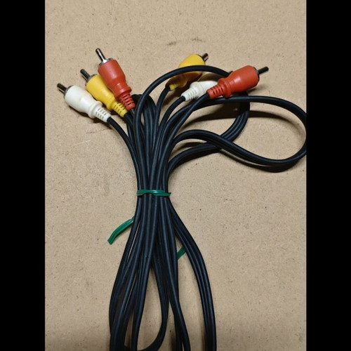 RCA Cable 3x Male to Male 1.4m like new for Audio and Video
