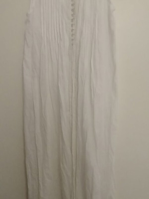 Beach dress size M like new, white