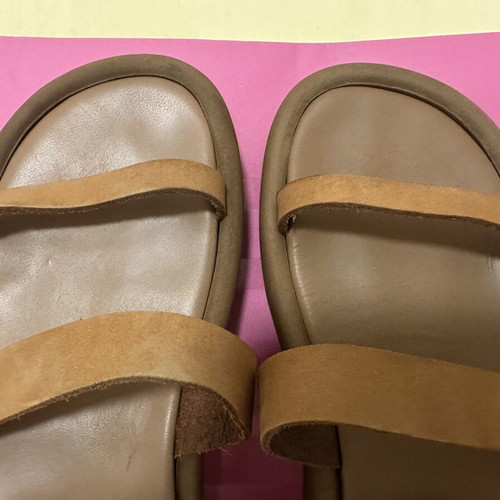 Sandalista women's sandals like new, beige leather, size 37, 4 cm heel