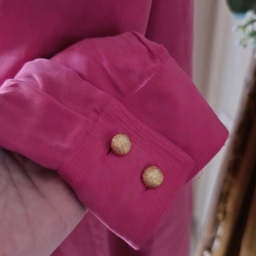 Contessa Roberta Vintage Silk Robe like new, vibrant fuchsia pink