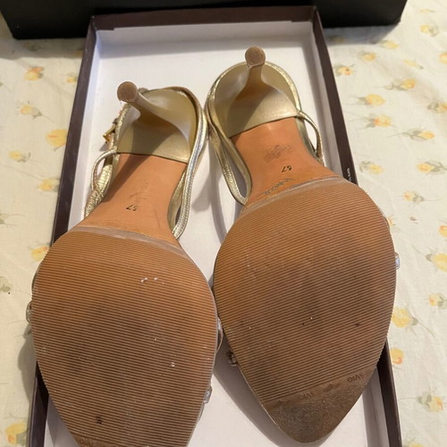 Gianna Kazakou women's gold leather vintage sandals used